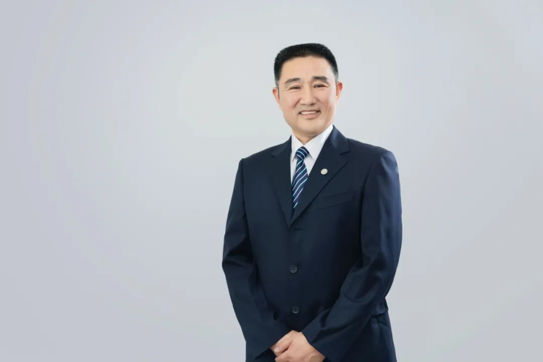 尹东风.jpg